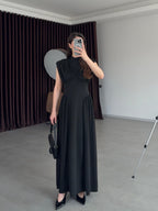 Black Sculpted Waist Dress