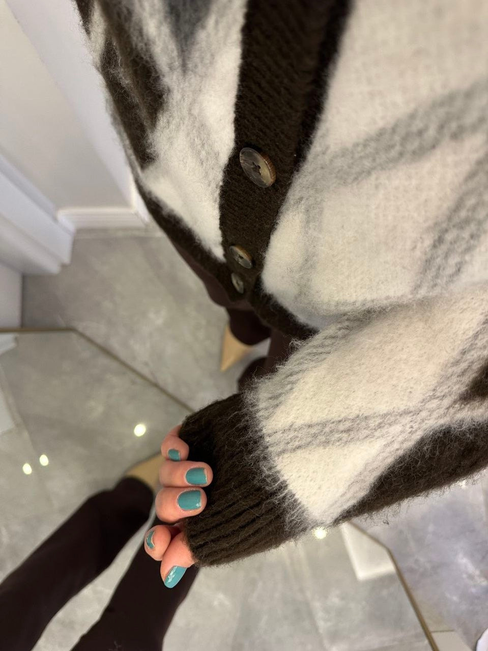 Cozy Argyle Knit Cardiga