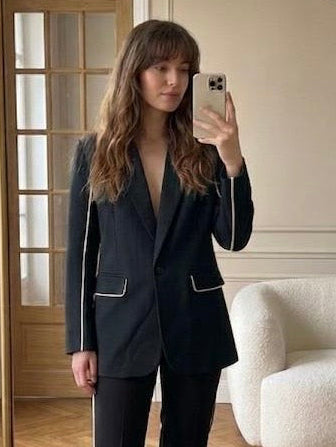 Black Tailored Blazer