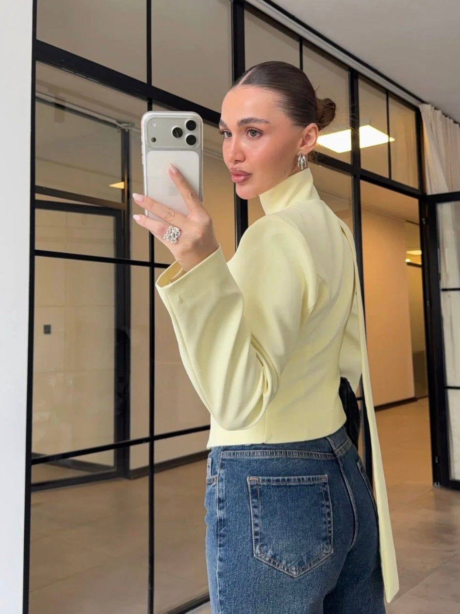 Elegant Yellow Blazer