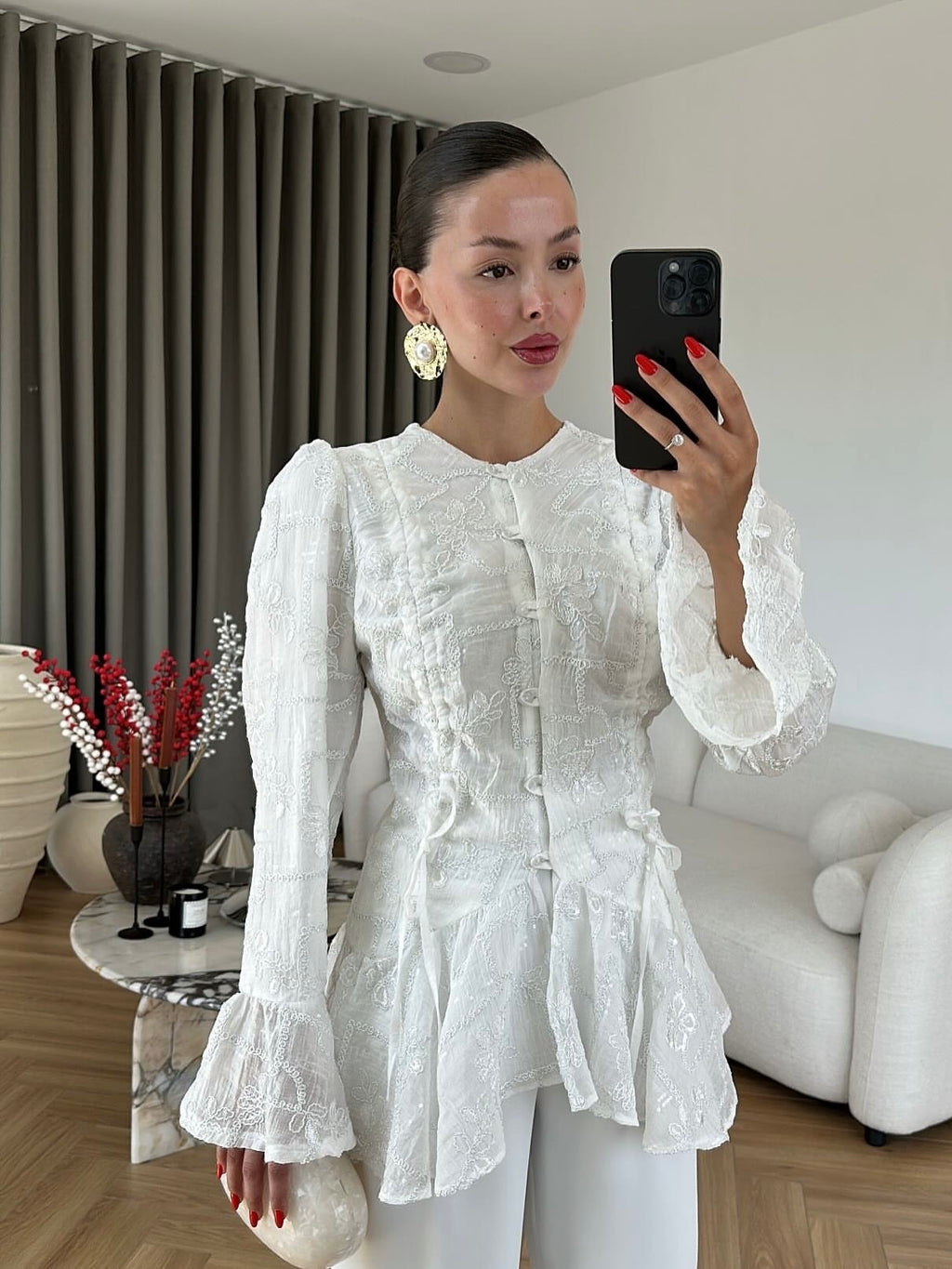 Luna White Embroidered Peplum Blouse