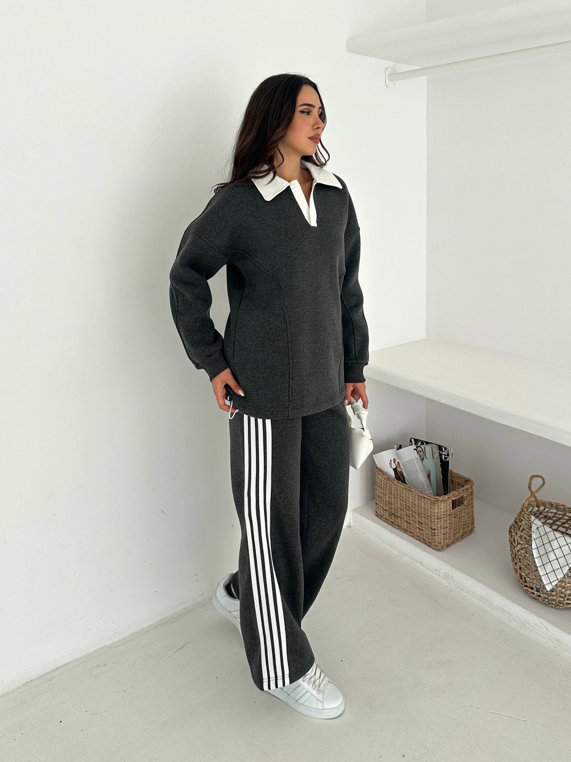 Dark Athletic Stripe Set