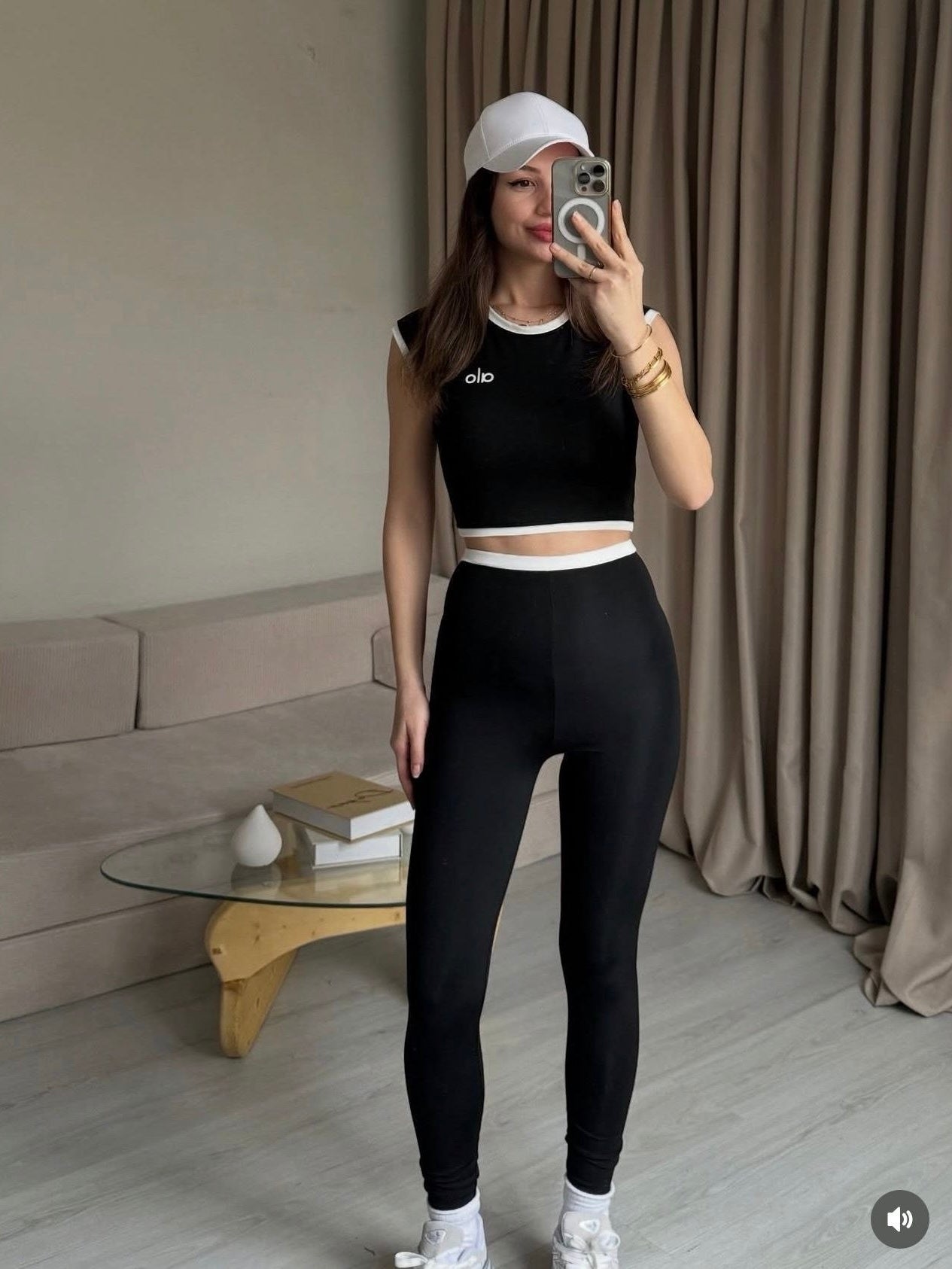 Alo Yoga Sculpt Fit Set