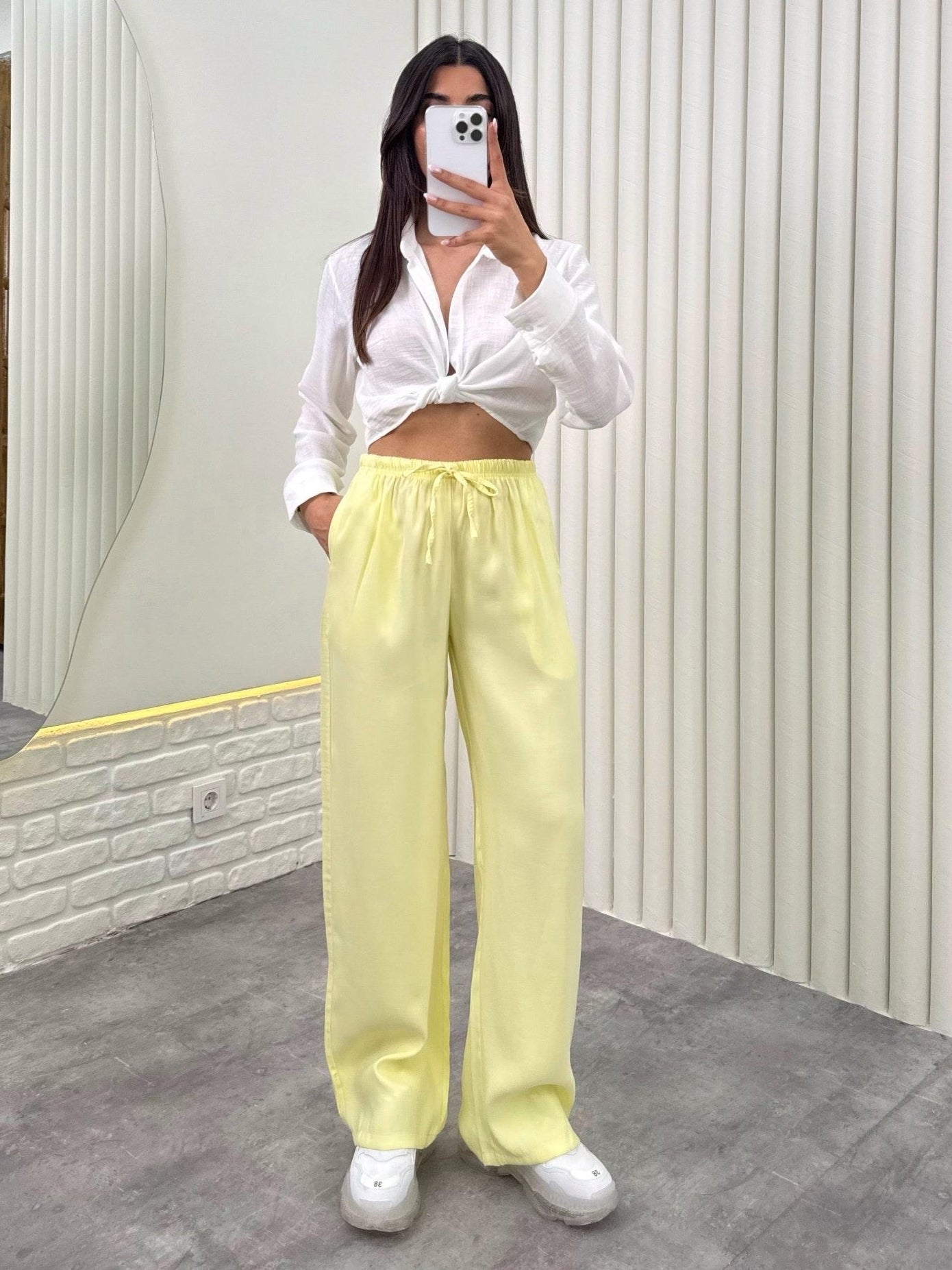 Lemon Breeze Wide-Leg Pants