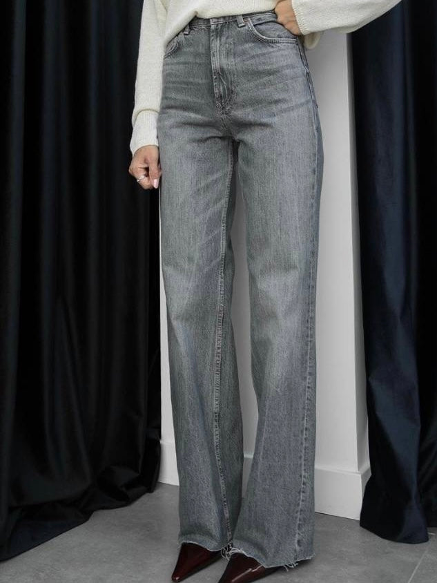 ZARA Straight Jeans