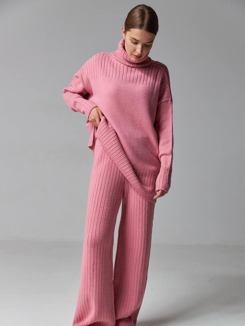 High-Neck Wool Set