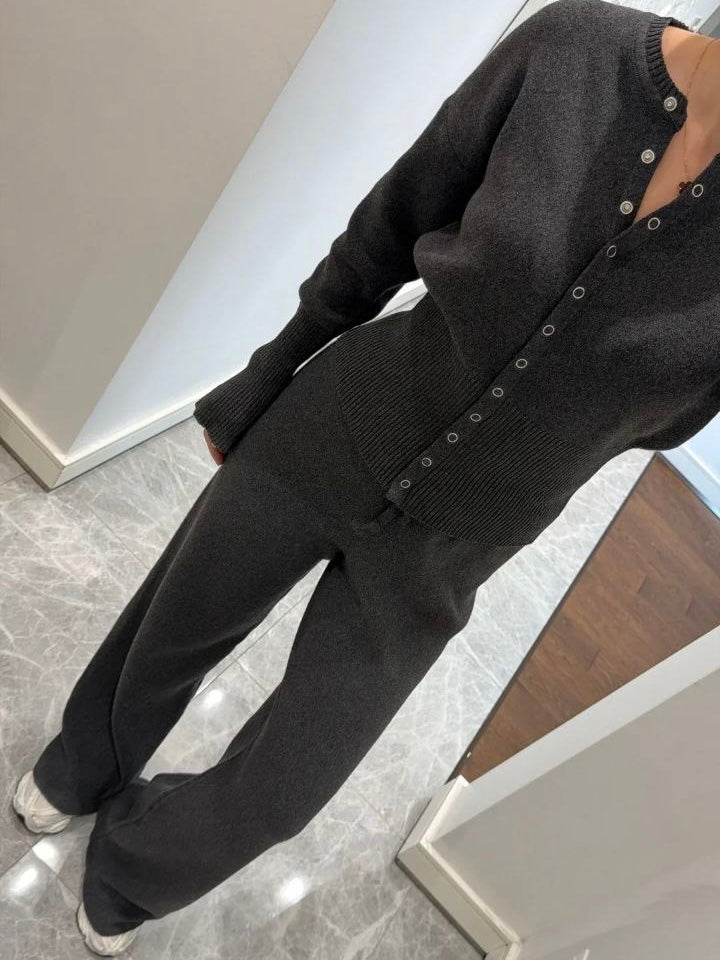 Elegant Gray Wool Set