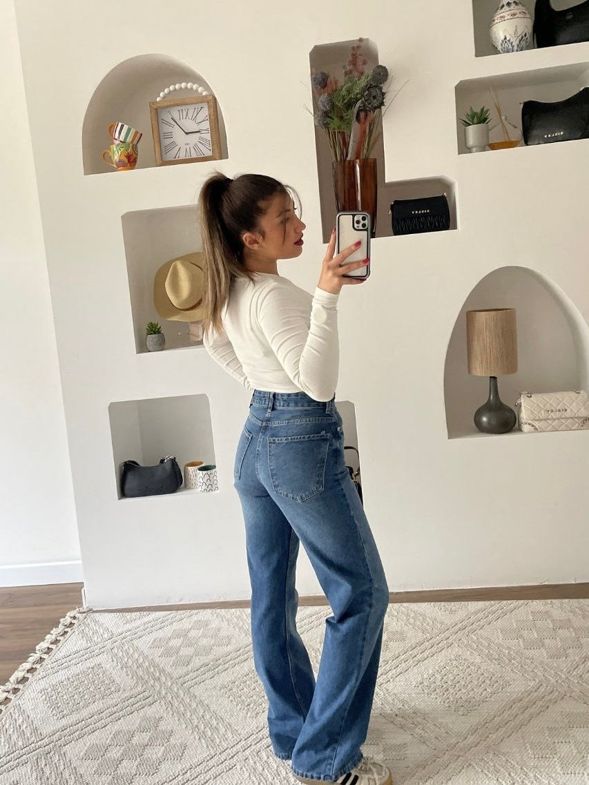 Zara Straight Jeans