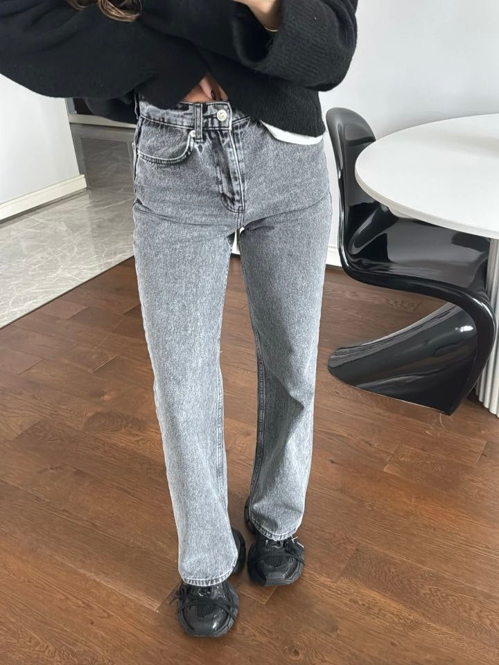 High Waist Zara Straight Jeans