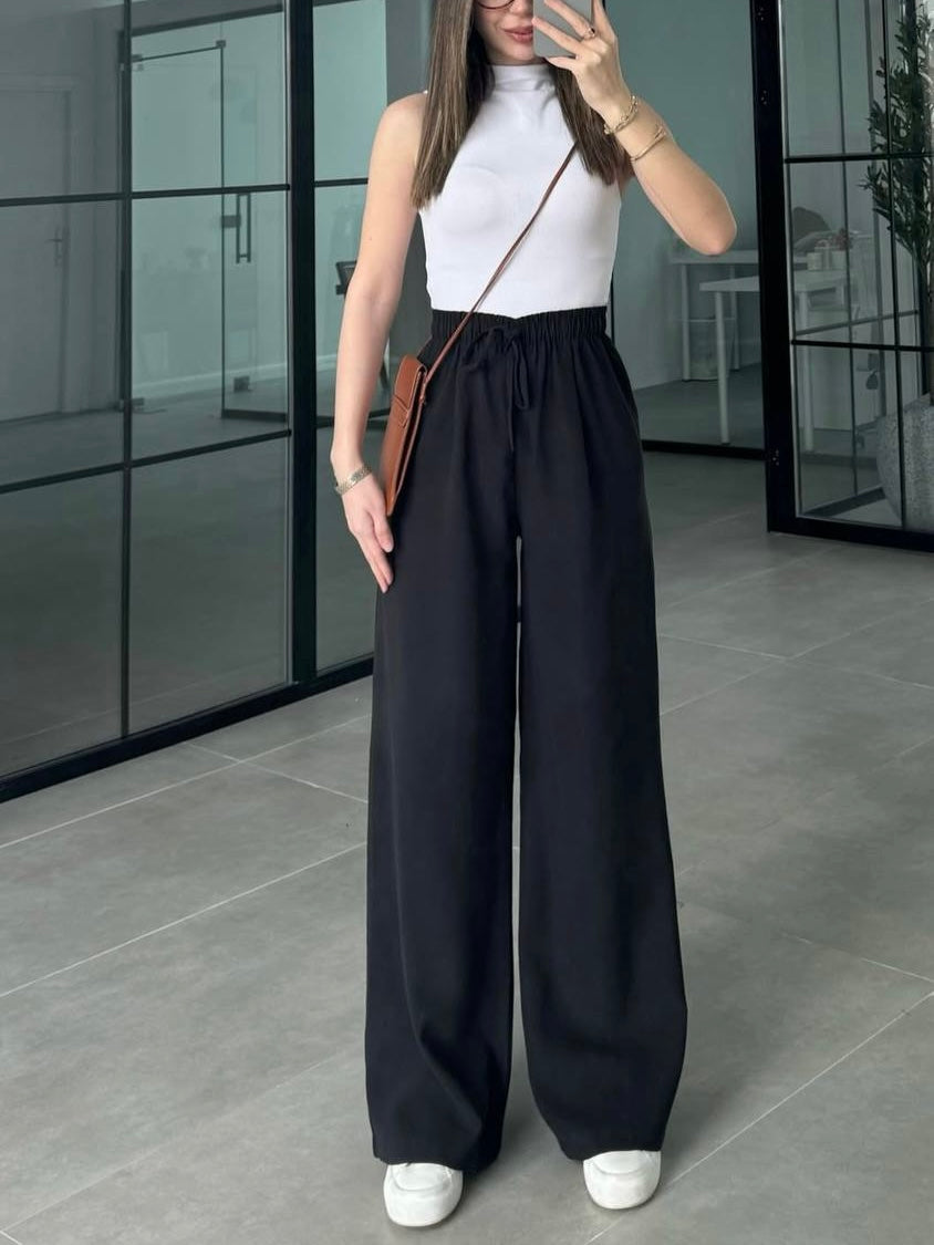 Black Relaxed Wide-Leg Pants