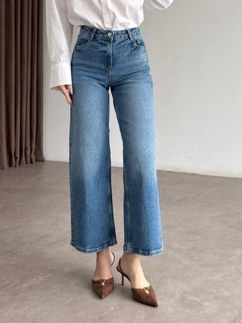 ZARA Wide Leg Cropped Jeans