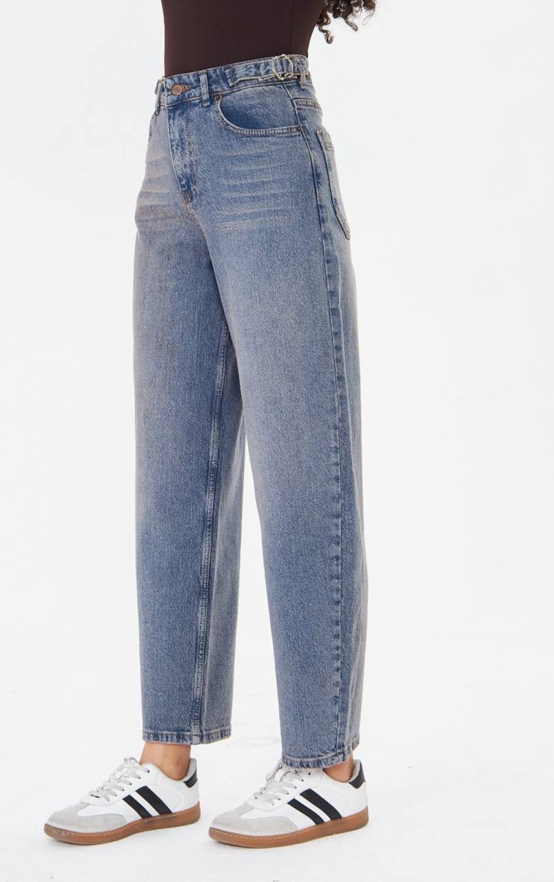 High-Waist Straight Leg Jeans