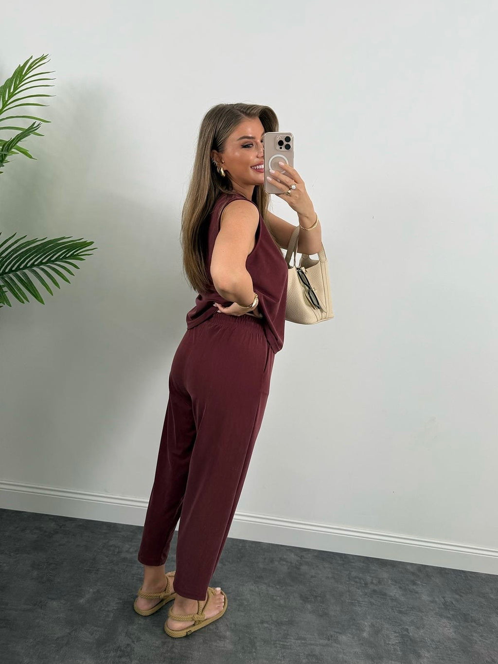 Burgundy Comfort Set