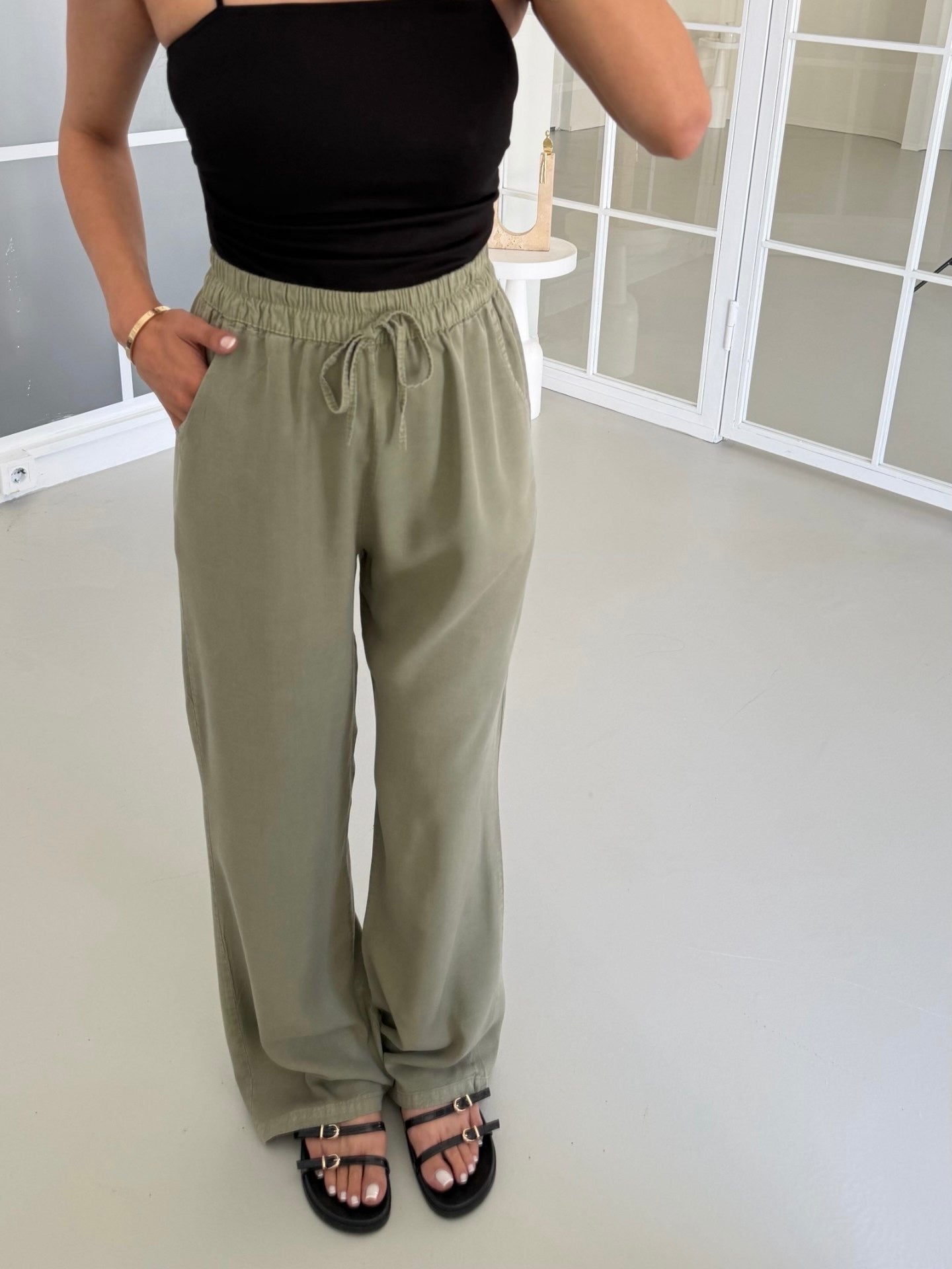 Olive Relaxed Wide-Leg Pants